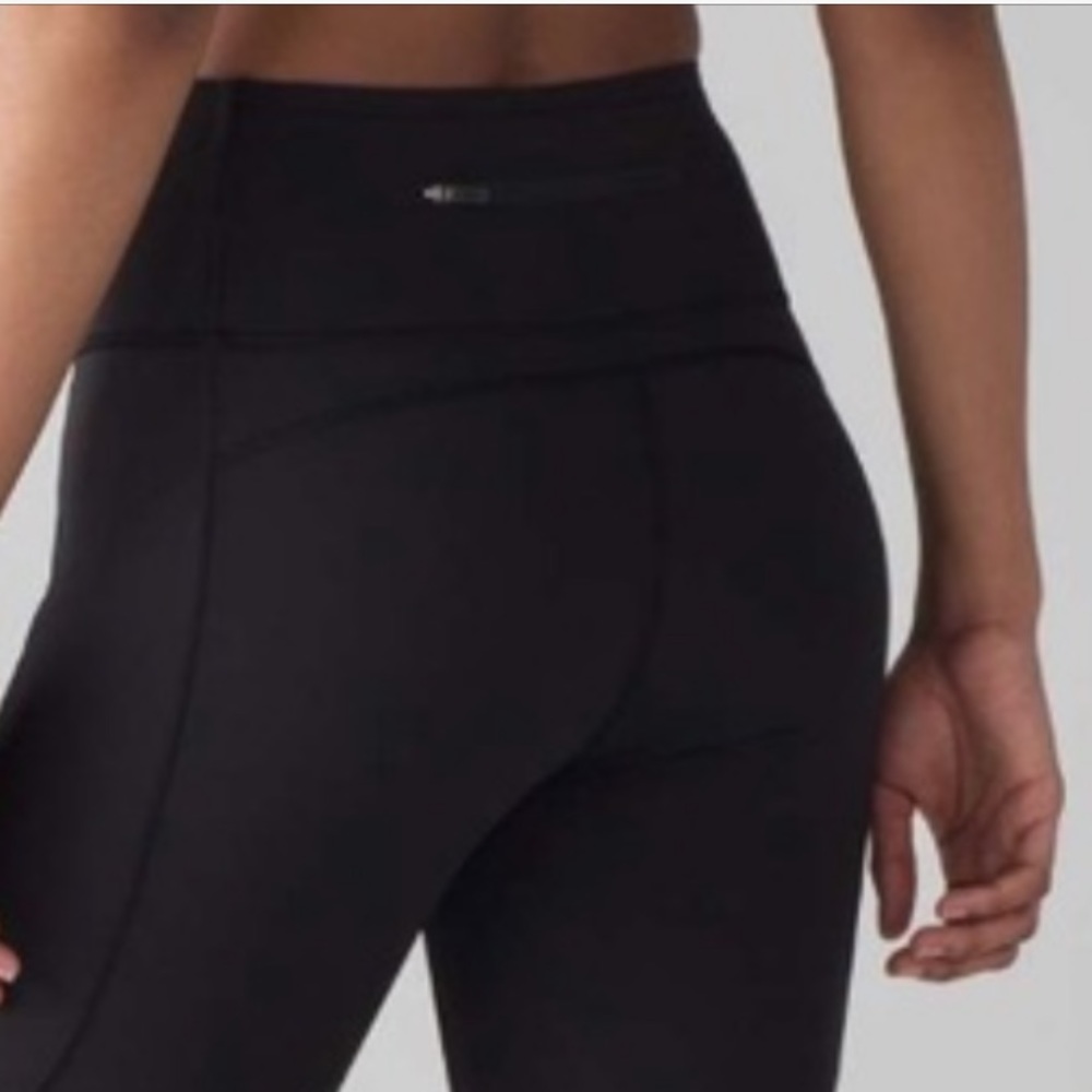 Lululemon Mesh Leggings - Picture 4 of 5